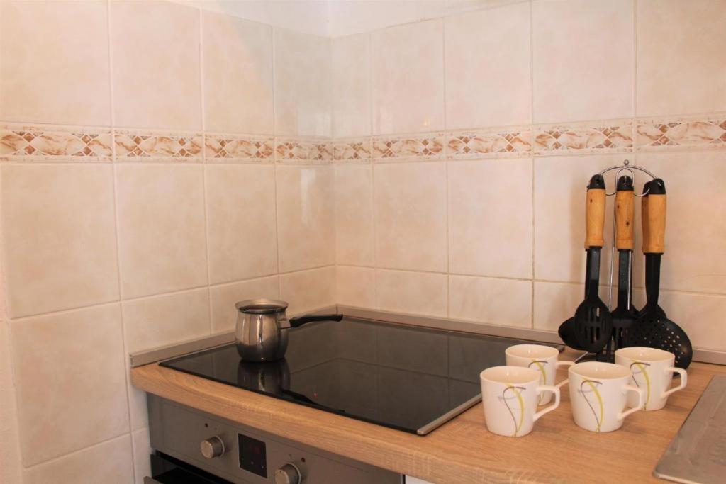 Apartment Nana Примоштен Екстер'єр фото